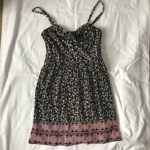 Juniors Size XS Lily Rose Sundress